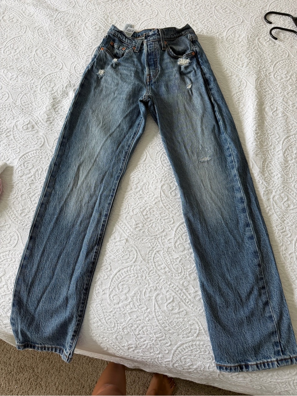 Levi's Men's Faded Blue Straight Jeans